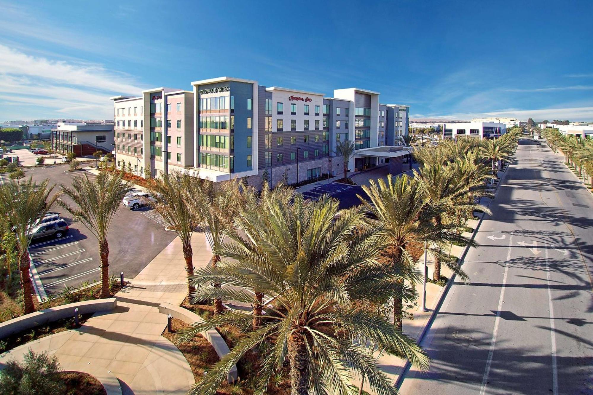 Hampton Inn Long Beach Airport, Ca מראה חיצוני תמונה