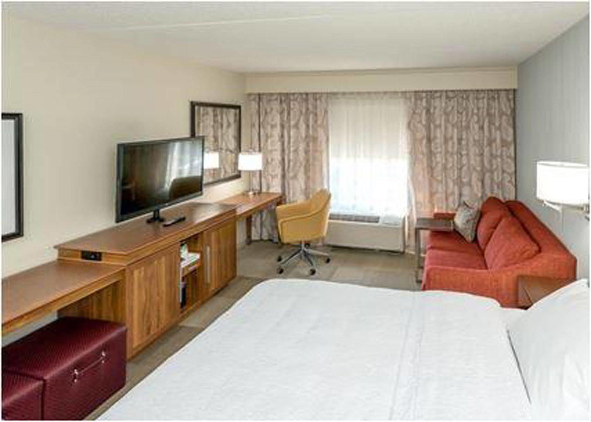 Hampton Inn Long Beach Airport, Ca מראה חיצוני תמונה