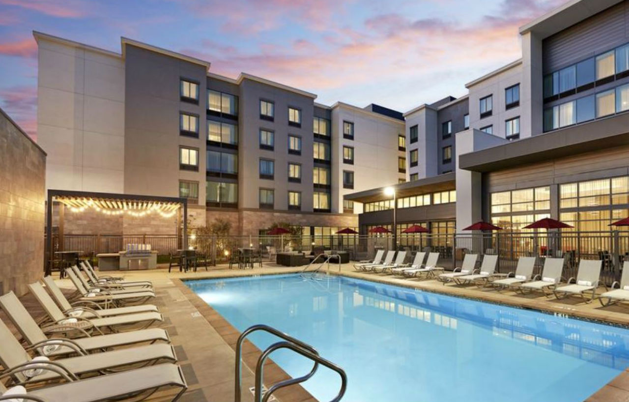 Hampton Inn Long Beach Airport, Ca מראה חיצוני תמונה